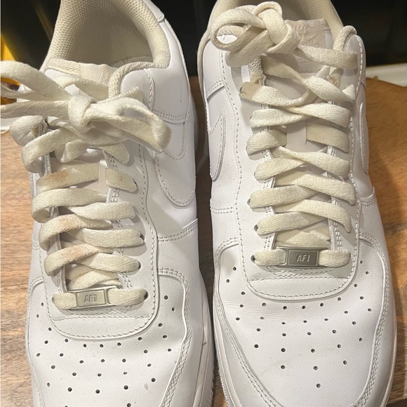 NIKE AIR FORCE 1 LOW MEN'S CASUAL SHOES - Picture 5 of 6